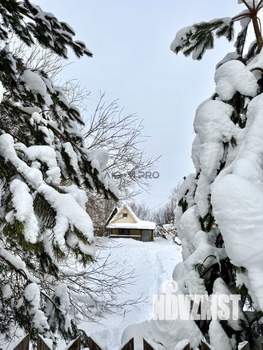 Дом 40м&sup2;, 2-этажный, участок 6 сот.  