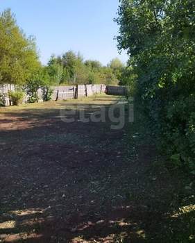 Дом 9м&sup2;, 2-этажный, участок 4 сот.  