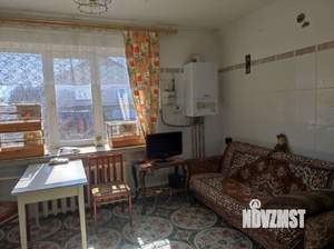 Дом 196м², 3-этажный, участок 10 сот.  
