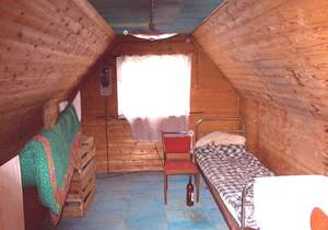 Дом 18м&sup2;, 2-этажный, участок 4 сот.  