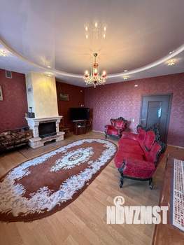 Коттедж 347м², 3-этажный, участок 13 сот.  