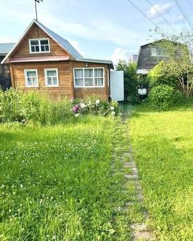 Дом 20м&sup2;, 2-этажный, участок 4 сот.  