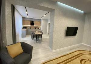 Дом 350м&sup2;, 2-этажный, участок 15 сот.  