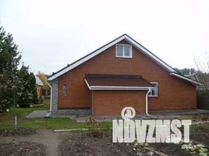 Дом 150м&sup2;, 2-этажный, участок 15 сот.  