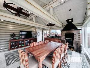 Дом 177м&sup2;, 2-этажный, участок 23 сот.  