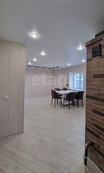 Дом 132м&sup2;, 2-этажный, участок 8 сот.  