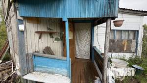 Дом 40м², 2-этажный, участок 6 сот.  