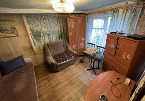 Дом 35м&sup2;, 2-этажный, участок 3 сот.  