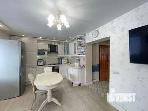 Таунхаус 105м&sup2;, 3-этажный, участок 1 сот.  