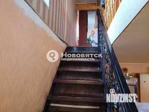 Коттедж 160м², 2-этажный, участок 10 сот.  
