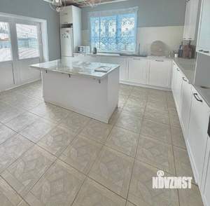 Дом 268м&sup2;, 2-этажный, участок 10 сот.  