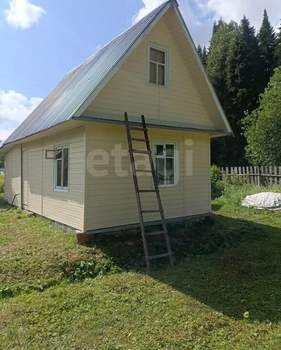 Дом 50м&sup2;, 2-этажный, участок 9 сот.  