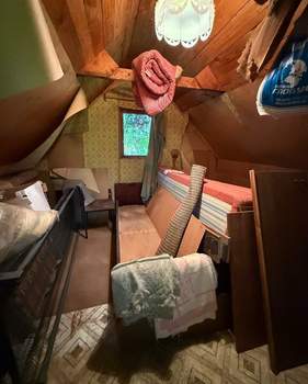 Дом 23м², 2-этажный, участок 9 сот.  