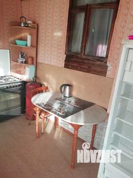 Дом 50м², 2-этажный, участок 6 сот.  