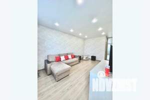 2-к квартира, посуточно, 41м2, 6/25 этаж