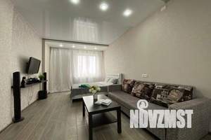 1-к квартира, посуточно, 40м2, 16/22 этаж