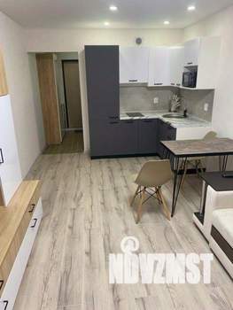 Студия квартира, на длительный срок, 27м2, 17/18 этаж