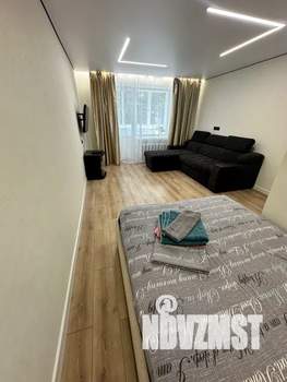 1-к квартира, посуточно, 35м2, 2/9 этаж