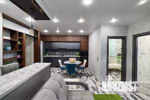 3-к квартира, посуточно, 61м2, 13/25 этаж