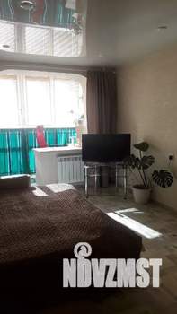 Студия квартира, посуточно, 25м2, 12/17 этаж