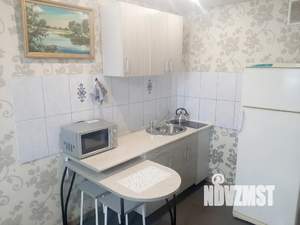 Студия квартира, посуточно, 29м2, 3/17 этаж