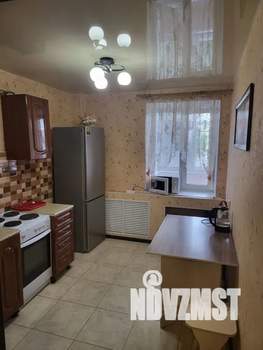 1-к квартира, посуточно, 35м2, 4/10 этаж