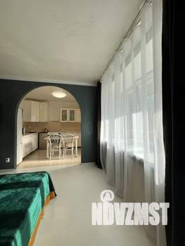 Студия квартира, посуточно, 38м2, 2/9 этаж