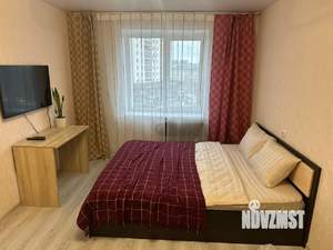 1-к квартира, посуточно, 42м2, 4/16 этаж