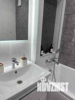 1-к квартира, посуточно, 40м2, 7/10 этаж