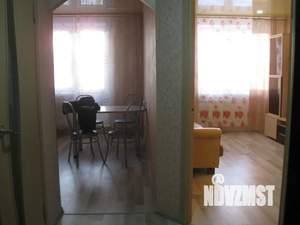 1-к квартира, посуточно, 35м2, 6/9 этаж