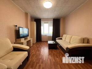 1-к квартира, посуточно, 43м2, 1/1 этаж