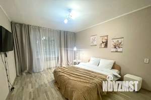 1-к квартира, посуточно, 37м2, 2/10 этаж