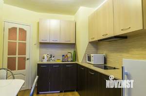 1-к квартира, посуточно, 42м2, 9/16 этаж
