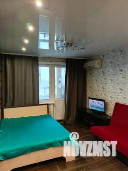 Студия квартира, посуточно, 28м2, 7/17 этаж