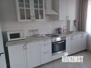 4-к квартира, посуточно, 115м2, 1/2 этаж