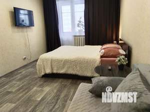 1-к квартира, посуточно, 36м2, 1/9 этаж