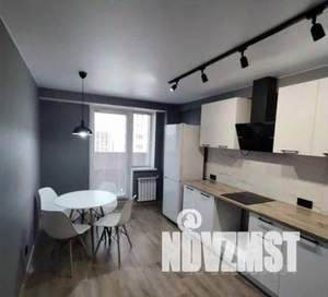 1-к квартира, на длительный срок, 40м2, 7/15 этаж