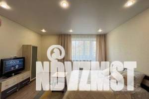 1-к квартира, посуточно, 35м2, 4/5 этаж