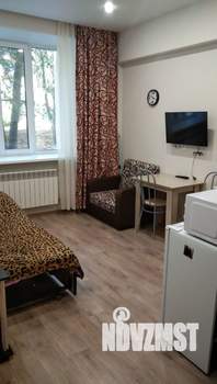 Студия квартира, посуточно, 20м2, 1/3 этаж