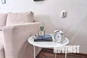 1-к квартира, посуточно, 40м2, 12/15 этаж