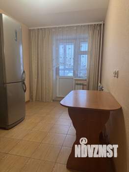 1-к квартира, посуточно, 42м2, 4/10 этаж