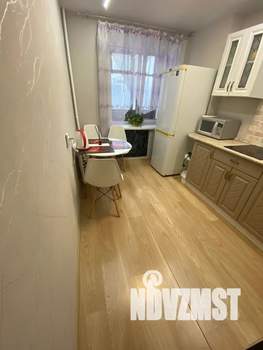 1-к квартира, посуточно, 35м2, 12/12 этаж