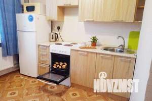 1-к квартира, посуточно, 40м2, 2/9 этаж