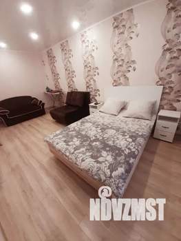 1-к квартира, посуточно, 35м2, 2/5 этаж