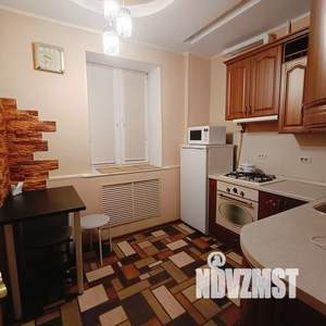 2-к квартира, посуточно, 51м2, 1/3 этаж