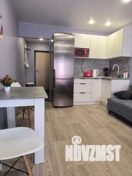 Студия квартира, посуточно, 26м2, 1/17 этаж