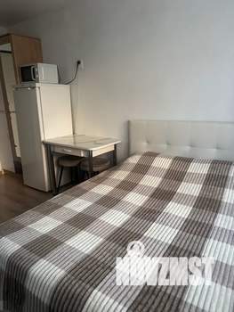 Студия квартира, посуточно, 13м2, 1/5 этаж