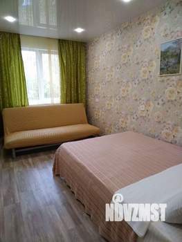 2-к квартира, посуточно, 42м2, 1/5 этаж