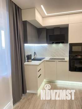 2-к квартира, посуточно, 46м2, 7/17 этаж