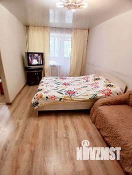 1-к квартира, посуточно, 33м2, 3/5 этаж